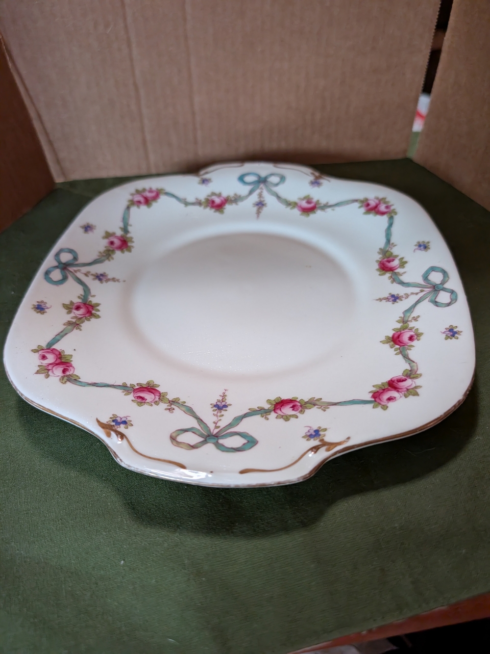 Vintage-Style Porcelain Salad Plate with Pink Rose and Green Ribbon Motif